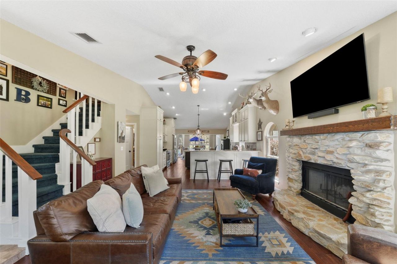 808 Old Welcome Road, Lithia, FL 33547 Photo