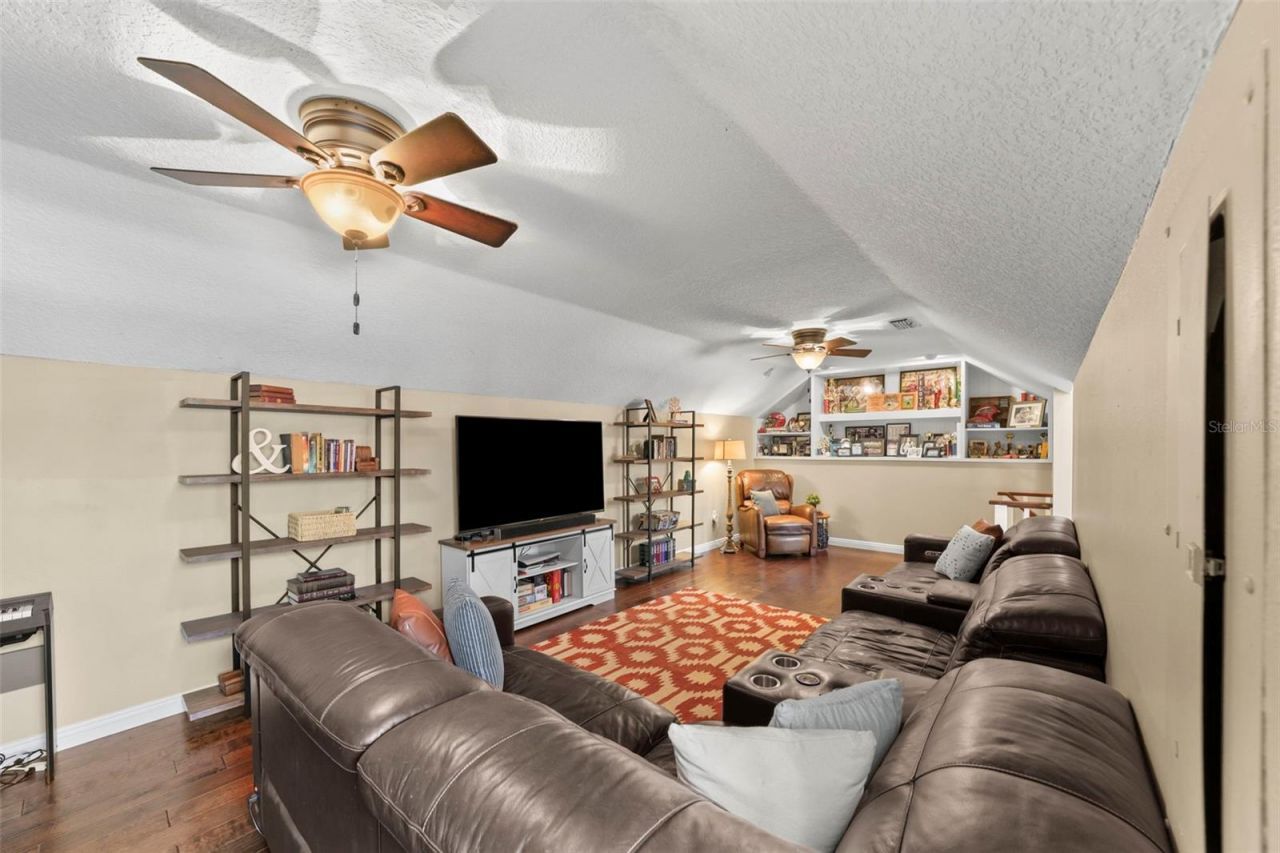 808 Old Welcome Road, Lithia, FL 33547 Photo