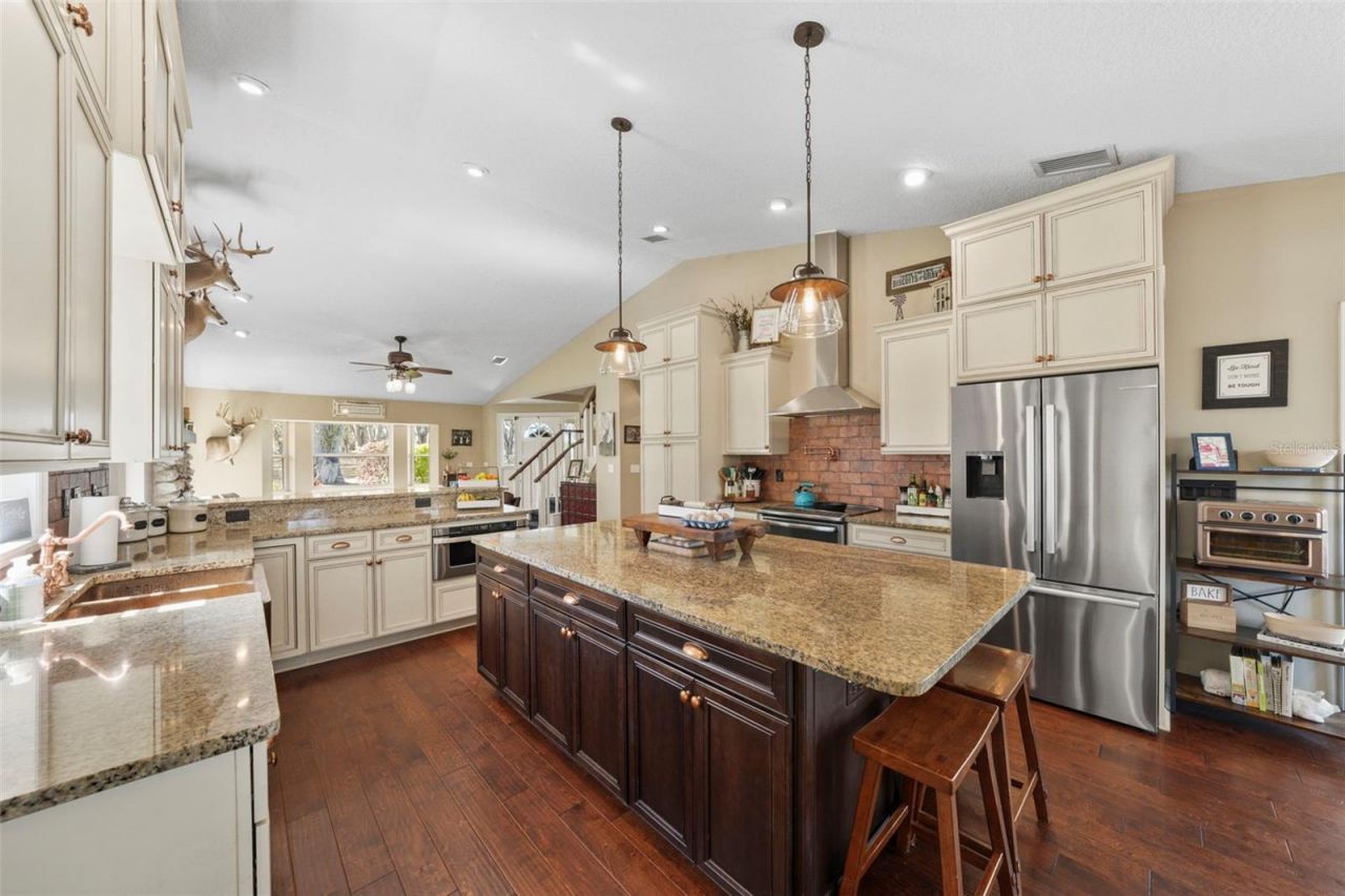 808 Old Welcome Road, Lithia, FL 33547 Photo