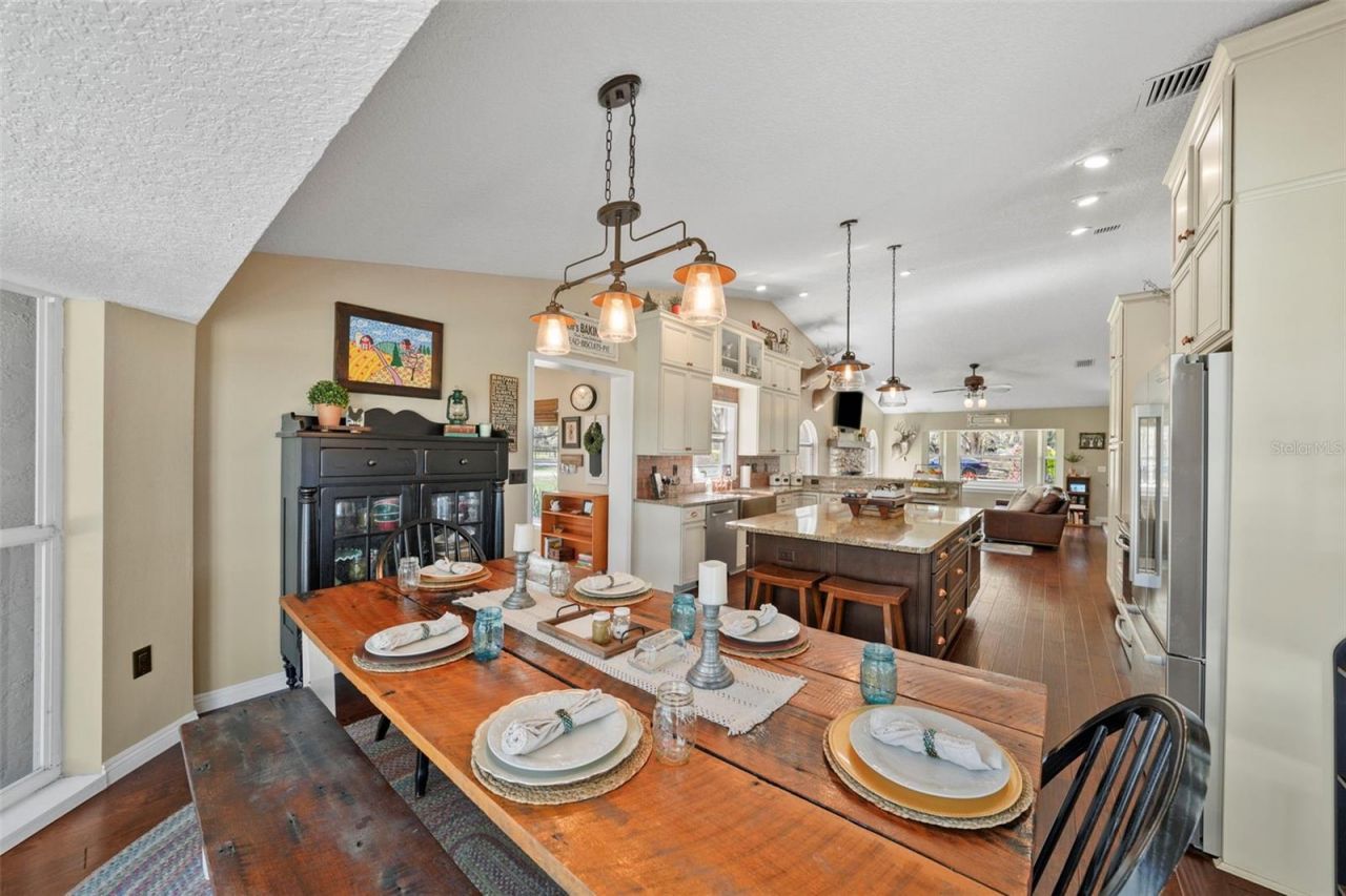 808 Old Welcome Road, Lithia, FL 33547 Photo