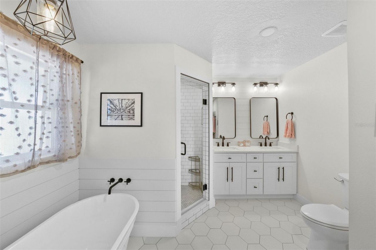 808 Old Welcome Road, Lithia, FL 33547 Photo