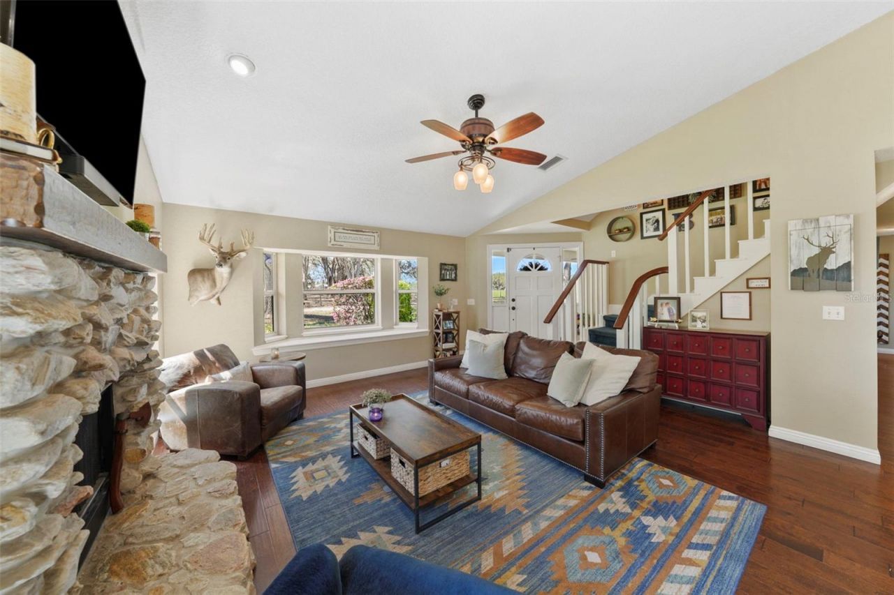 808 Old Welcome Road, Lithia, FL 33547 Photo