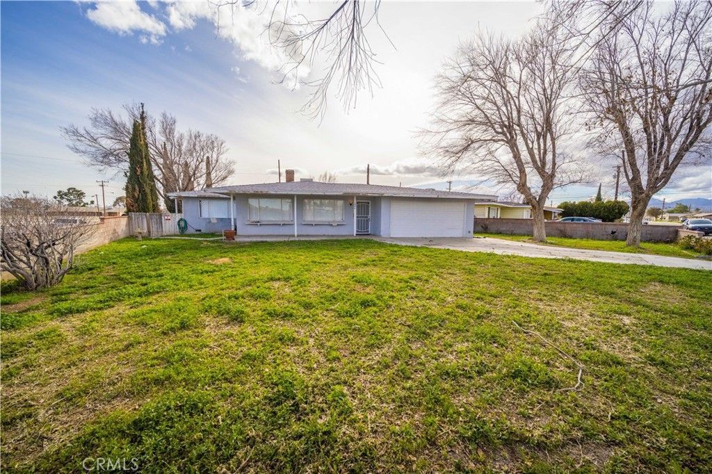 2000 Shasta Street, Mojave, CA 93501 Main Photo