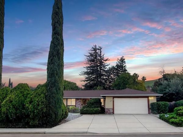 1 Castlewood, Pittsburg, CA 94565