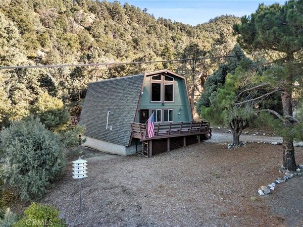 2116 Glacier Drive, Pine Mountain Club, CA 93222