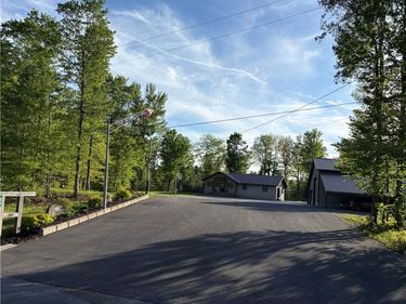5117 Pleasant Valley Road N, Brantingham, NY 13312