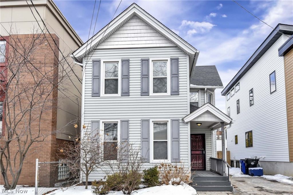 2155 W 28th Street, Cleveland, OH 44113 Main Photo