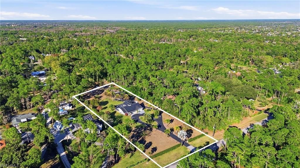 6011 Sea Grass Ln, Naples, FL 34116 Photo