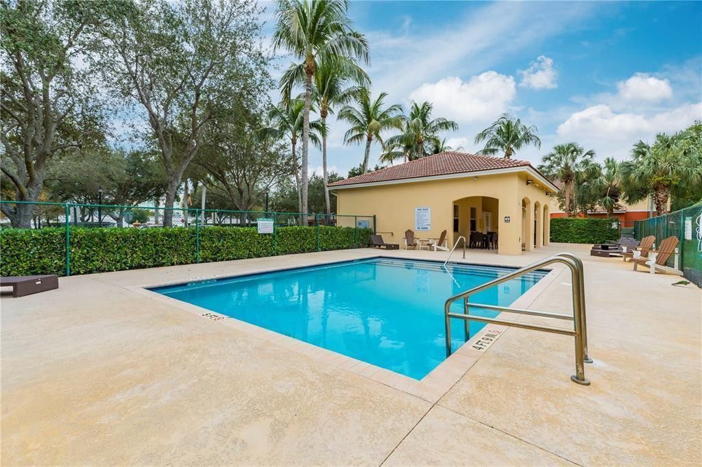 7401 Palomino Drive, Unit 117, Hollywood, FL 33024 Photo