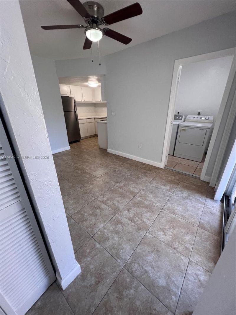 5782 SW 61st St, Unit 5782, Miami, FL 33143 Photo