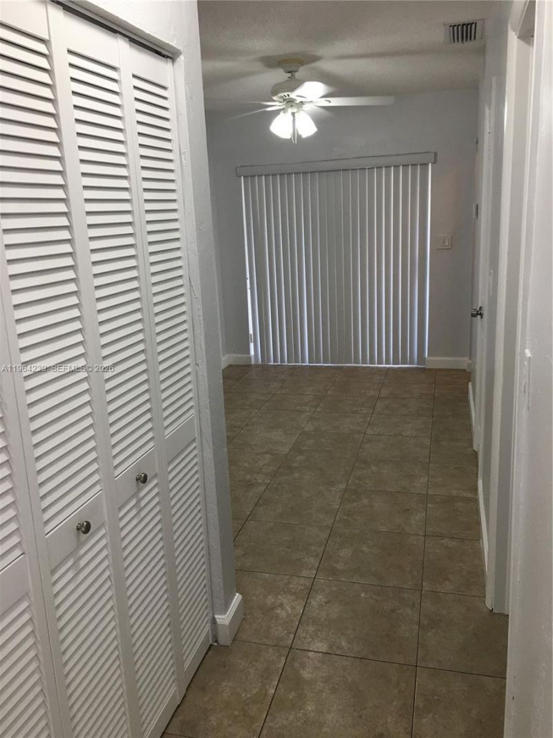 5782 SW 61st St, Unit 5782, Miami, FL 33143 Photo