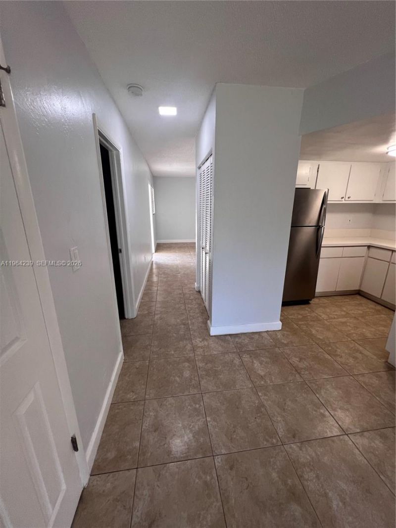 5782 SW 61st St, Unit 5782, Miami, FL 33143 Photo