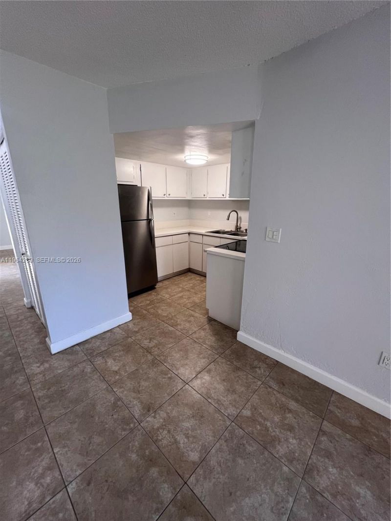 5782 SW 61st St, Unit 5782, Miami, FL 33143 Photo