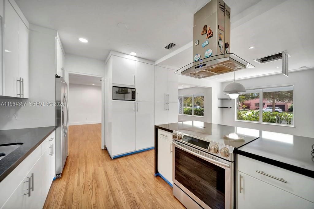 77 NE 95th St, Unit ., Miami Shores, FL 33138 Photo