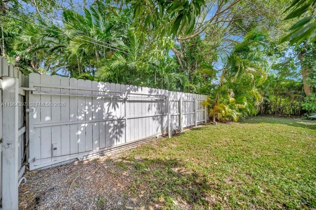 77 NE 95th St, Unit ., Miami Shores, FL 33138 Photo