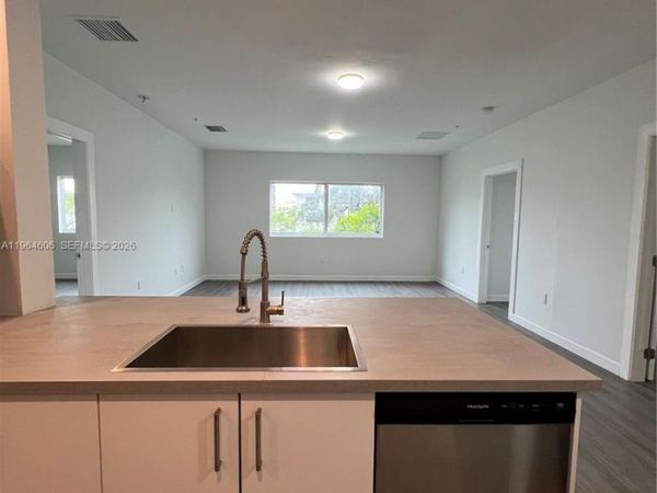 2311 NW 22nd Ave , Unit 405, Miami, FL 33142