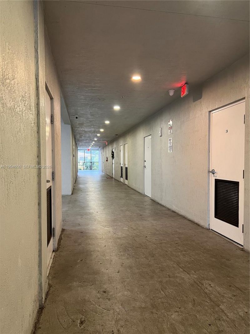 2311 NW 22nd Ave , Unit 405, Miami, FL 33142 Photo