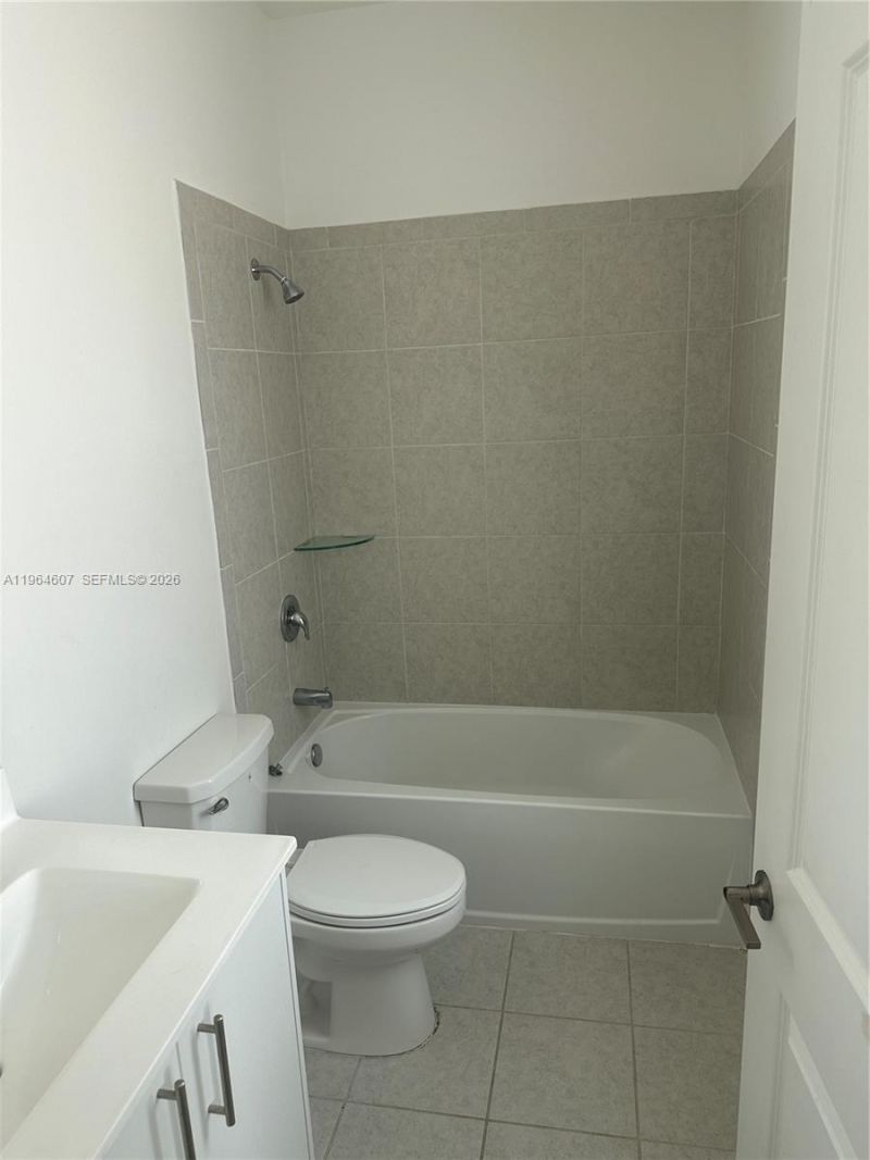 623 SE 13th St Cir, Homestead, FL 33034 Photo