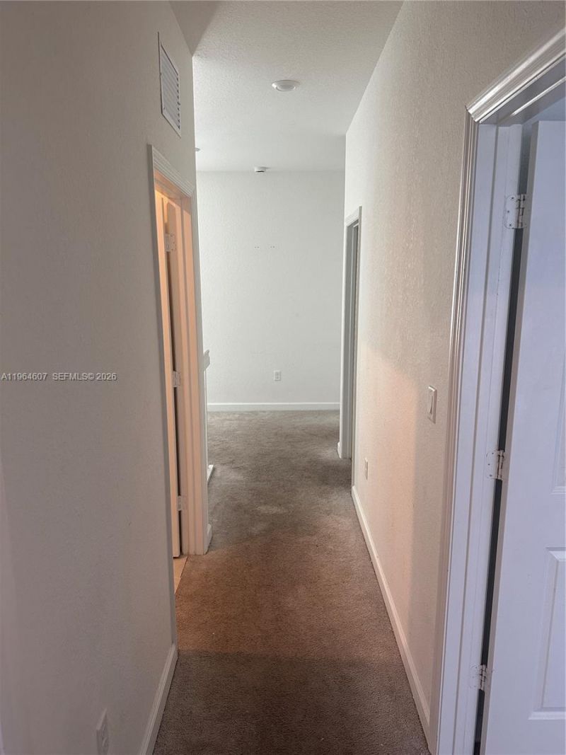 623 SE 13th St Cir, Homestead, FL 33034 Photo