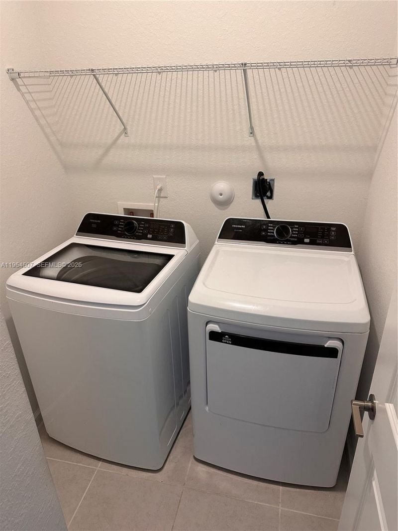 623 SE 13th St Cir, Homestead, FL 33034 Photo