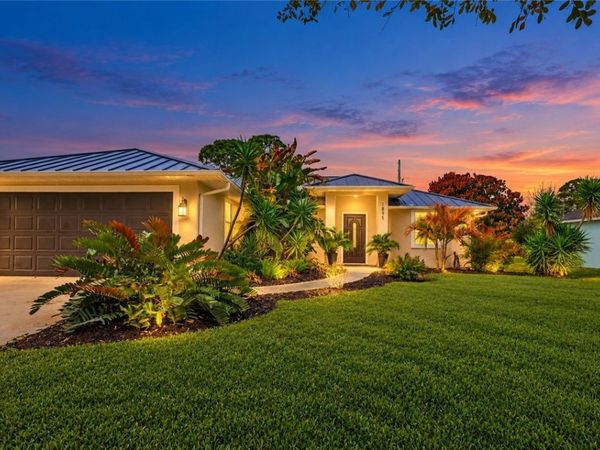 1895 17th Avenue SW, Vero Beach, FL 32962