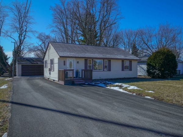 801 W Fulton Street, Polo, IL 61064