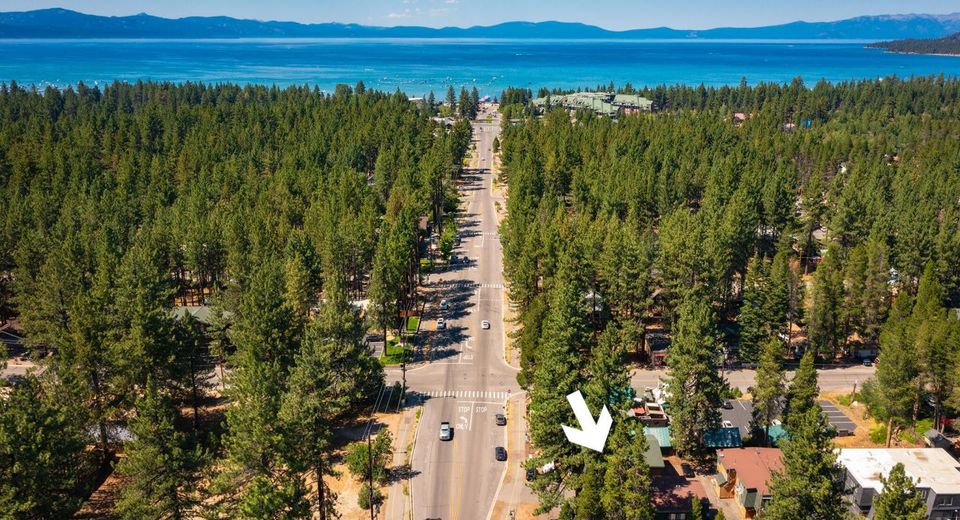 1181 Ski Run Boulevard, South Lake Tahoe, CA 96150 Photo