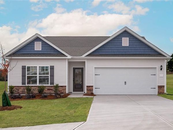 247 Macintosh Drive, King, NC 27021