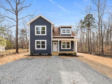 887 CAMPERS LANE, RUTHER GLEN, VA 22546