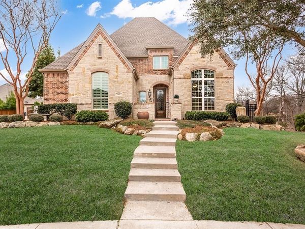 907 Clear Water Drive, Allen, TX 75013