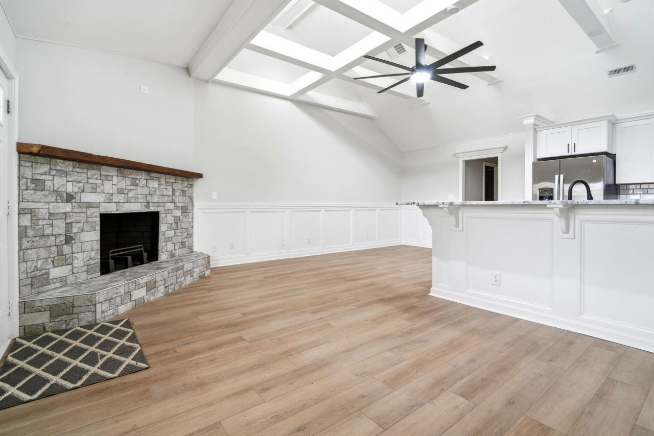 1831 Fairway Ridge Dr. Photo 5