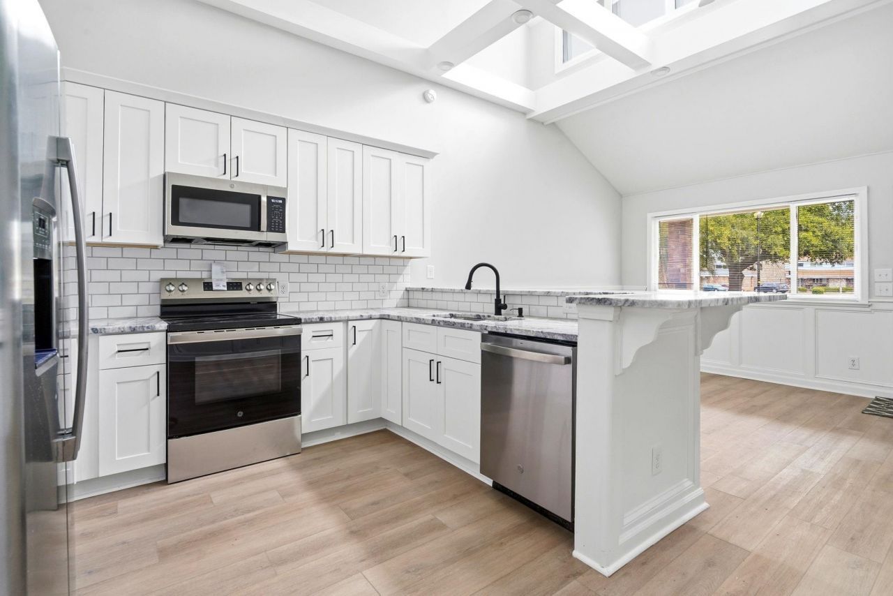 1831 Fairway Ridge Dr. Photo 8