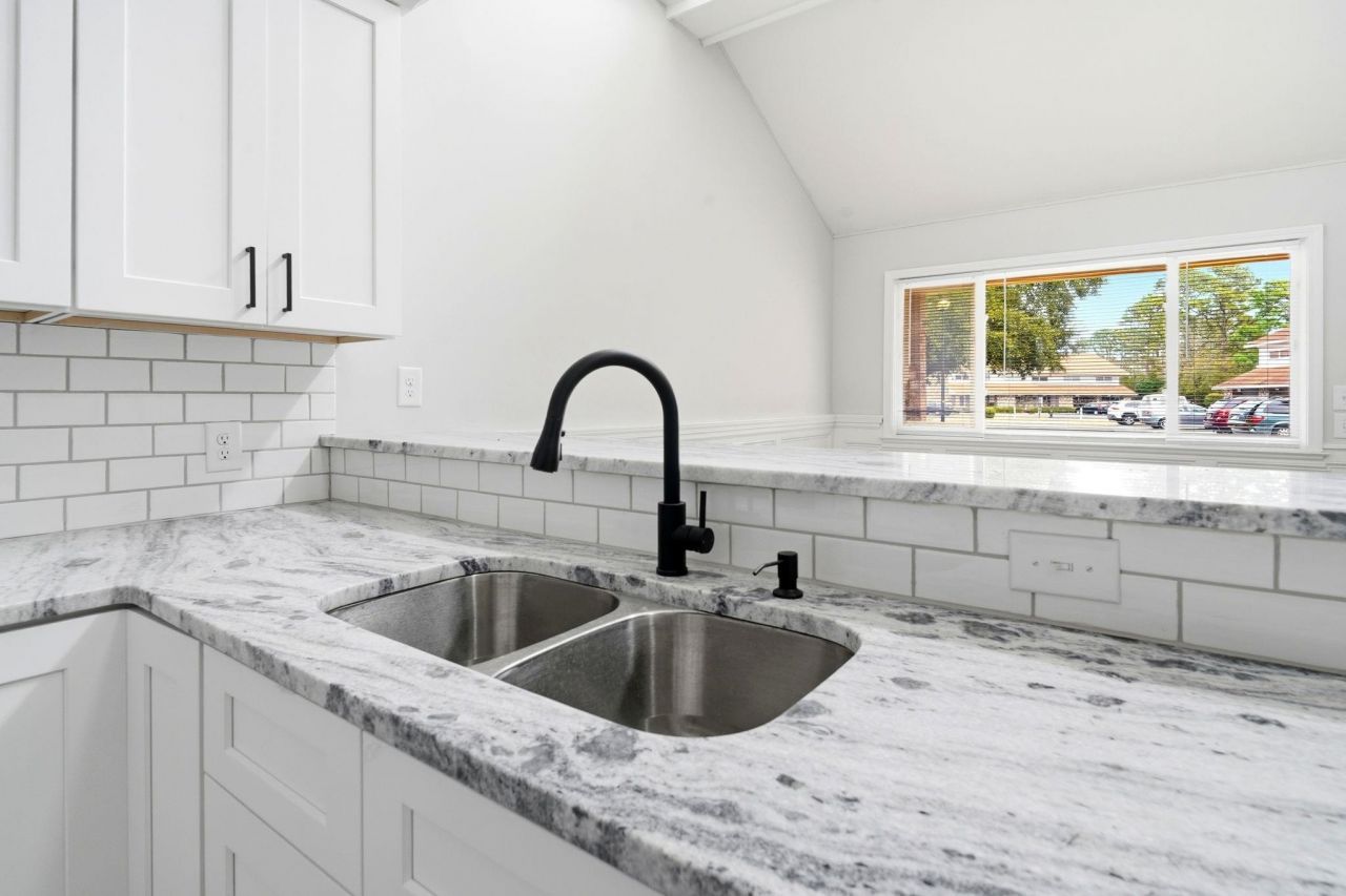 1831 Fairway Ridge Dr. Photo 9