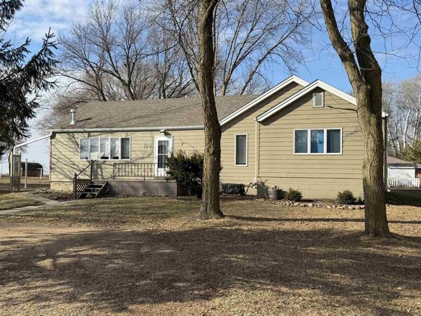 403 S State Street, Terril, IA 51364