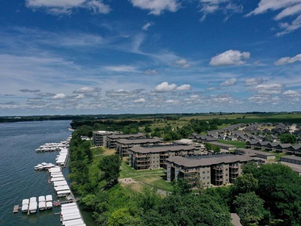 455 240th Avenue , Unit 307, Arnolds Park, IA 51331
