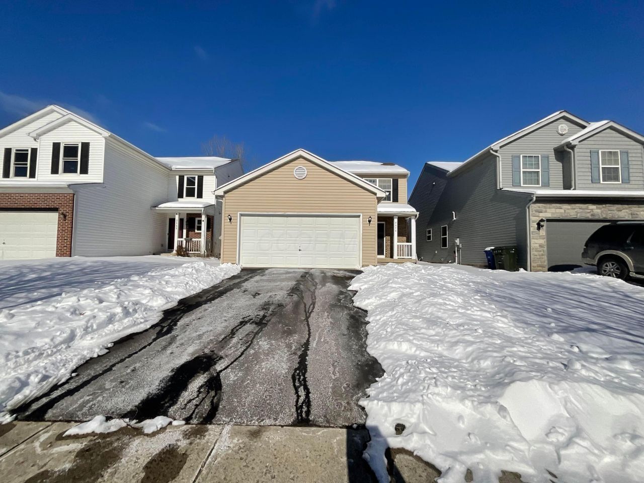 2572 Edencreek Lane, Columbus, OH 43207 Main Photo