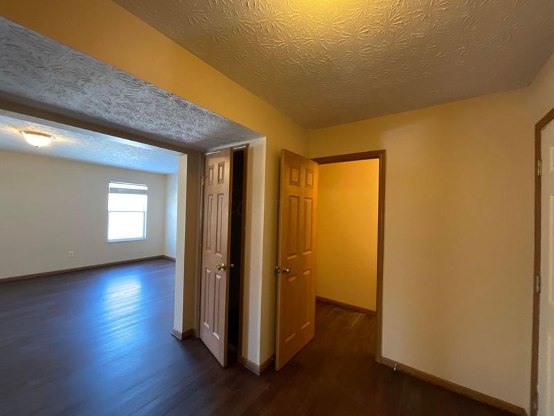 2572 Edencreek Lane, Columbus, OH 43207 Photo 14