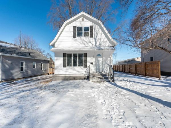 231 E Snelling Avenue, Appleton, MN 56208