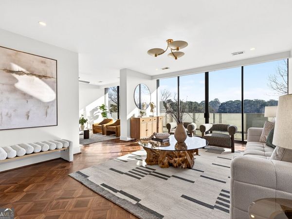 2575 Peachtree Road NE, Unit 7E, Atlanta, GA 30305