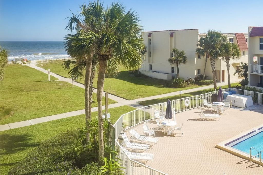 390 A1a Beach Blvd, Unit 18, Saint Augustine, FL 32080 Main Photo