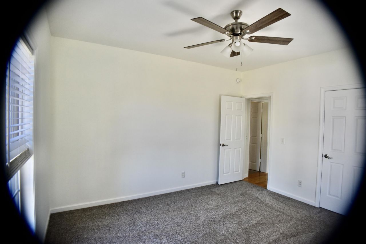 830 Jordan Street Photo 24