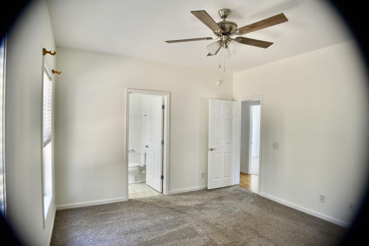 830 Jordan Street Photo 30