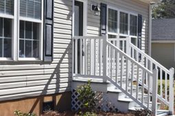 830 Jordan Street photo 4