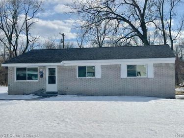 26141 Yale Street, Inkster, MI 48141