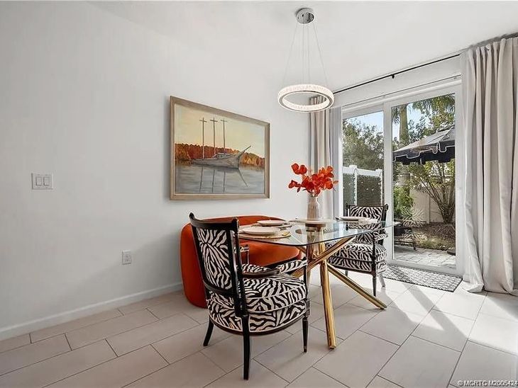 380 SE Sea Hunt Way, Stuart, FL 34994