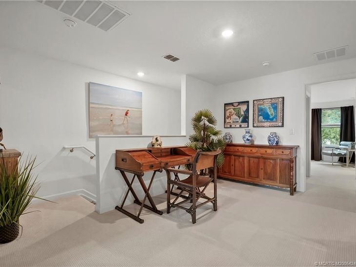 380 SE Sea Hunt Way, Stuart, FL 34994