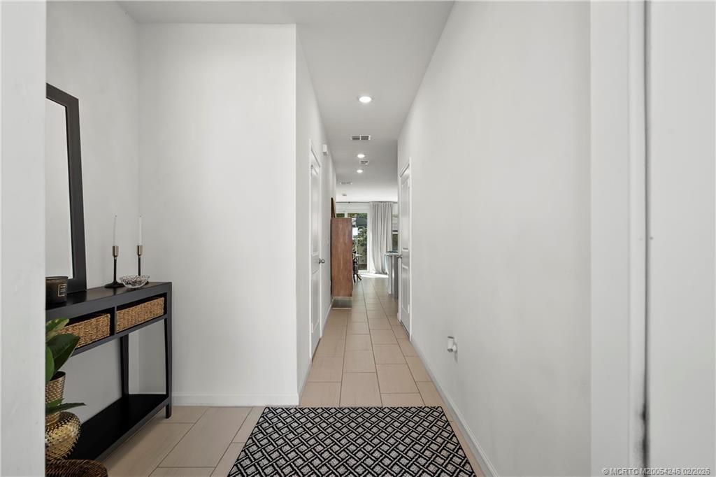 380 SE Sea Hunt Way, Stuart, FL 34994 Photo