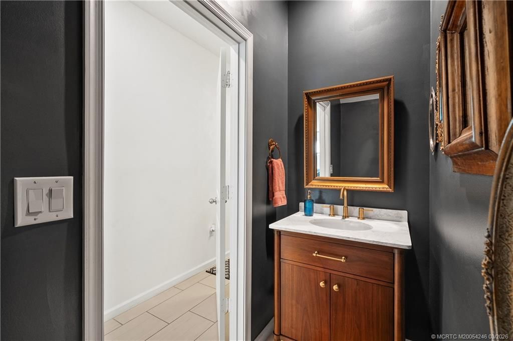 380 SE Sea Hunt Way, Stuart, FL 34994 Photo