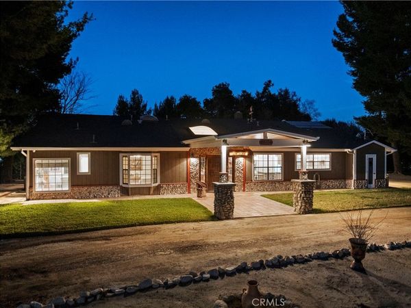 28316 Oak Spring Canyon, Canyon Country, CA 91387