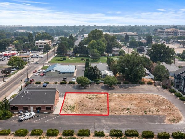 119 Logan St, Caldwell, ID 83605